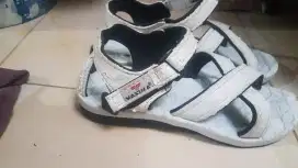 sandal gunung yasuka jepang