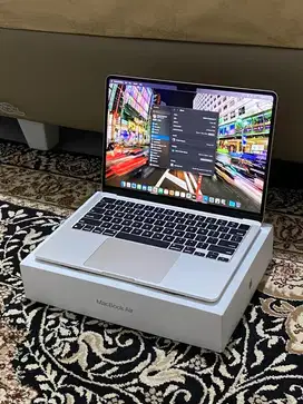 MacBook Air 2024 M3 16/256 13 inch