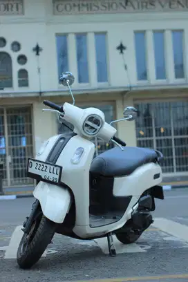 Fazzio Warna Putih Nomor Plat Cantik