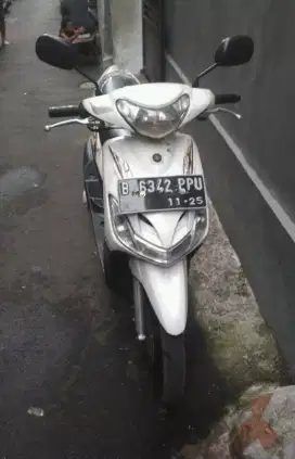 Di jual Cepat Yamaha Mio Smel kaburtor. Surat2. Di jamin lengkap.