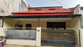 Disewakan Rumah Minimalis Strategis Depok, Lingkungan Aman & Asri!