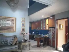 Dijual cepat dan murah rumah hoek puspita loka bsd city