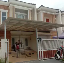 Pemasangan kanopi