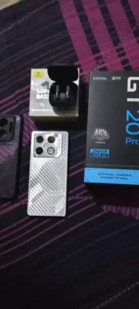 infininix gt 20 pro 5G 8/256