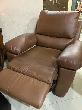 Dijual Satu Set Sofa Kulit brand Jerman Cheers Istimewa Bagus