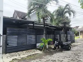 Rumah Cluster Nyaman siap huni di Baturan fajar indah