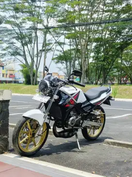 Dijual Kawasaki Ninja R 2015
