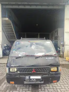 Mitsubishi Colt L300 Tahun 2010