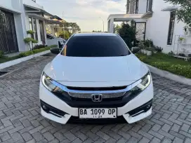 Honda Civic Torbo Es 1.5 Cvt 2016