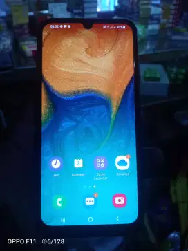Samsung a30 4/64gb