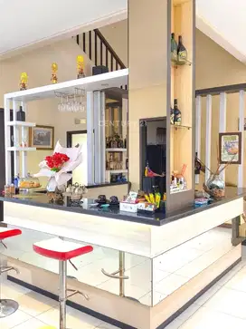 Rumah Luas 2 Lantai Di Cluster Asia Tropis  Harapan Indah Bekasi