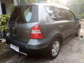 Nissan grandlivina x gear 2009 ( full original )