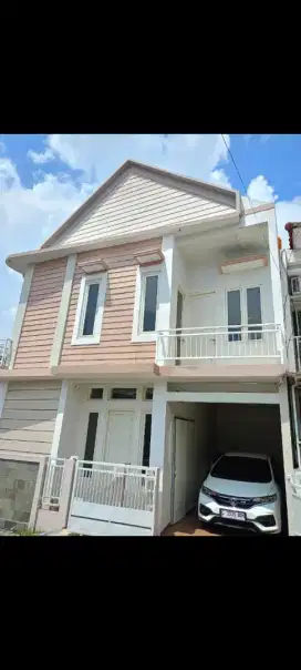 Rumah tahan gempa bangunan baru bonus AC free dekat MERR dan OERR