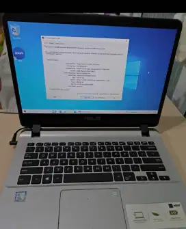 Laptop ASUS 14 Vivobook Intel Core i3 RAM 4 Internal 1 Tb