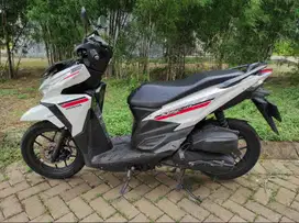 Dijual Cepat Honda Vario 125 2017 Putih Pajak Hidup