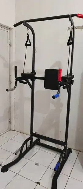 PULL UP BAR STATION PORTABLE 7 IN 1