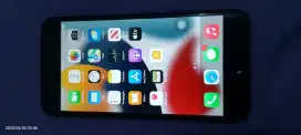 iphone 7 plus 128 hitam batangan kondisi 95% hanya bs sim XL saja