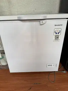 Frezer merk sharp hanya pemakaian 3 bulan