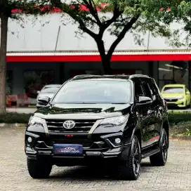 DP 65 JUTA! TOYOTA FORTUNER TRD KICK SENSOR AT 2019/2020 HITAM