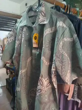 Menjual Baju batik