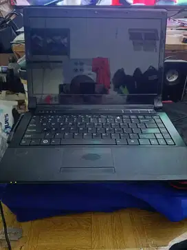 LAPTOP RUSAK WEARNES QUADRA CI-1422