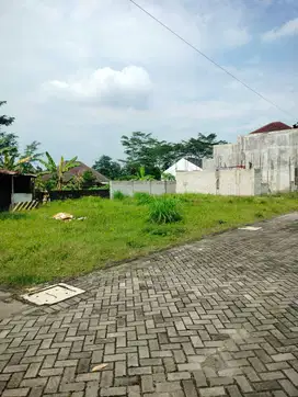 Di Jual tanah dlm perumahan di Ganteng Maguwoharjo