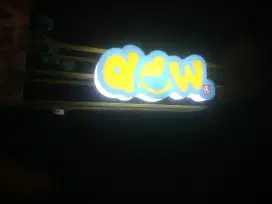 NEON BOX BERBENTUK