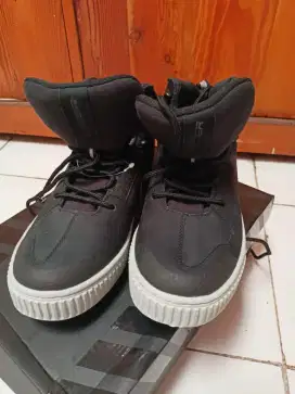 Sepatu Eiger ERES original new no 42