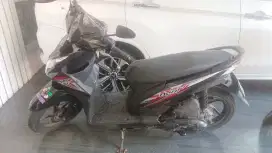 Dijual Honda Beat th 2015