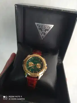 Vintage jam GUESS Moonphase original ( masih ada box )