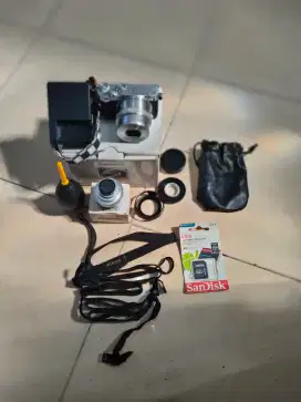 Nikon 1 J5 silver black