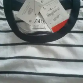 Kaos t-shirt merk zara