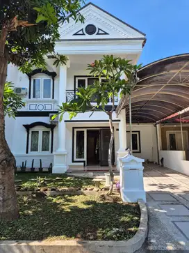PAKUWON CITY LAGUNA REGENCY PERUMAHAN ELITE SURABAYA TIMUR