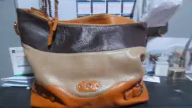 Tas Papilon Second koleksi sendiri