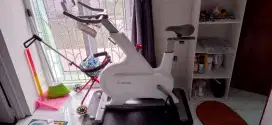 Spinning bike / sepeda olahraga Yesoul M1