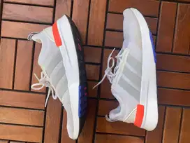Sepatu Adidas Racer TR21 size 44. Like new!