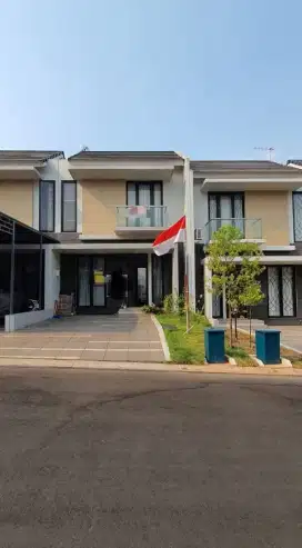 Rumah bangunan baru sangat rapih siap huni di Citra Gran CBD