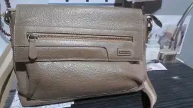 Tas Papilon koleksi pribadi