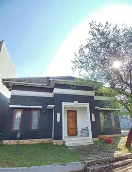 Rumah Hook Luas Siap Huni Di Cibubur Country, Nego