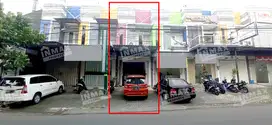Disewakan Ruko 2 Lantai Dekat Pasar dan Kawasan Padat Penduduk