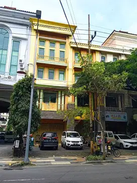 Ruko Jaksa Agung Surabaya