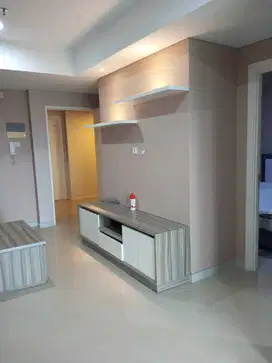Apartemen MEtropark Residence 2 Kamar Furnish bagus, lanta Sedang