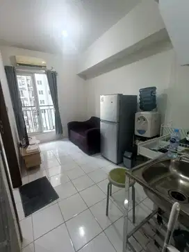 Disewakan Per 3 Bulan Unit Apartemen Podomoro Golf View, 2 Bedroom.