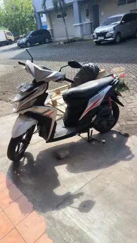 Mio M3 putih 2016 mio Z dijual kondisi nyala lancar surat BPKB STNK