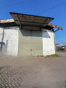 Dijual Gudang di Mainroad Margomulyo Permai Blok D