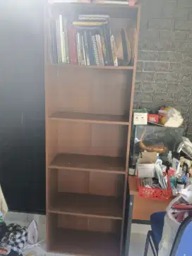 Rak buku 5 tingkat