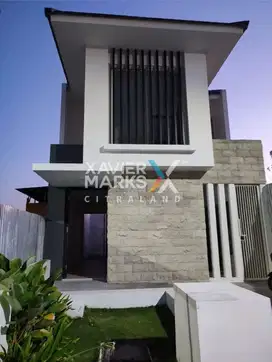 Rumah Lantai 2 Di Jl, Dian Istana Surabaya