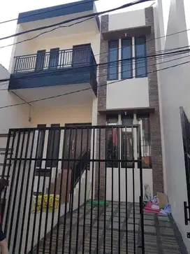 Rumah minimalis Kelapa Gading BCS 7x15m 2lantai, rumah tinggi dr jalan