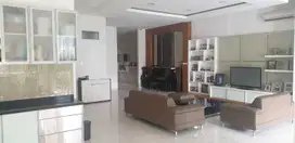 Rumah Mewah View Danau Gold Coast Avenue PIK Uk 10x30 (300M²) Semi Fur