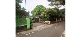 Dijual Rumah 2 Lantai Bagus Lokasi Strategis di Lebak Bulus